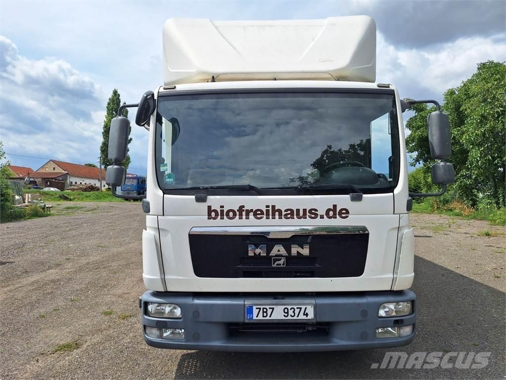 MAN TGL 12.220 Camiões de chassis e cabine