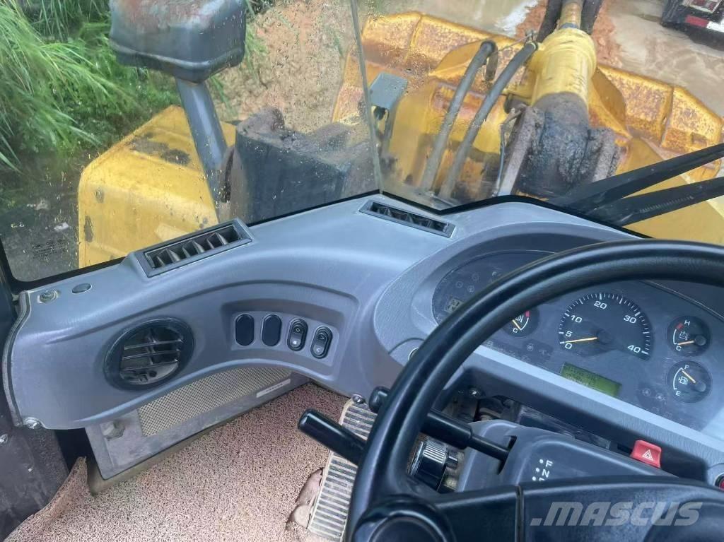 Komatsu WA 380-6 Pás carregadoras de rodas