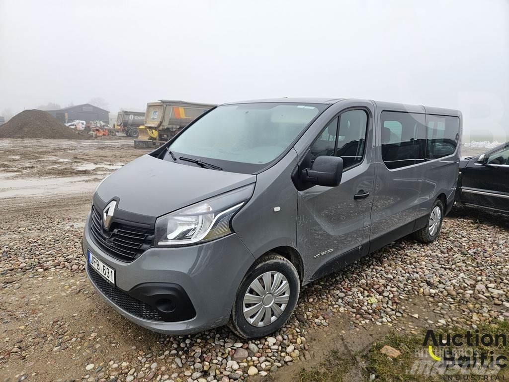 Renault Trafic Outros