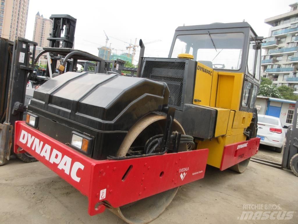 Dynapack CC421 Outros equipamentos construção via