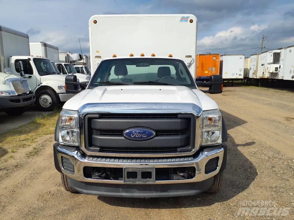 Ford F 550 Camiões de entrega de bebidas
