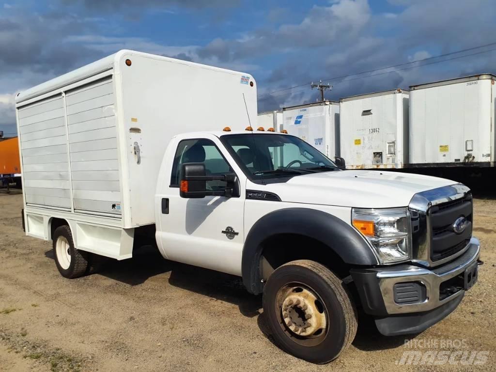 Ford F 550 Camiões de entrega de bebidas