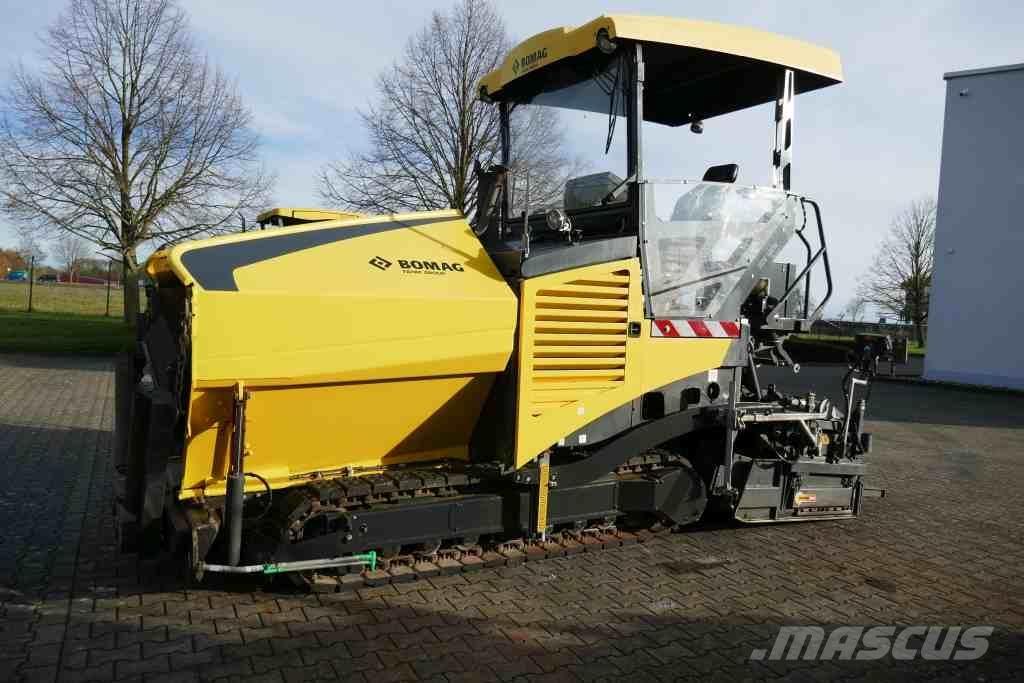 Bomag BF 300 C Máquinas de asfaltar pequenas