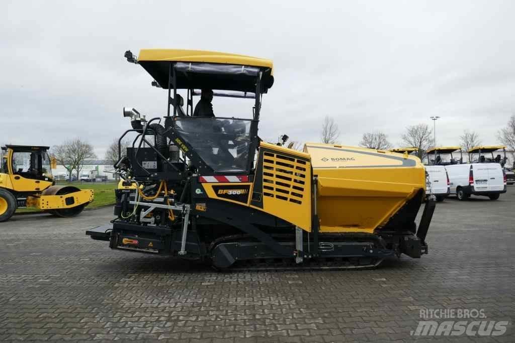 Bomag BF 300 C-2 Máquinas de asfaltar pequenas