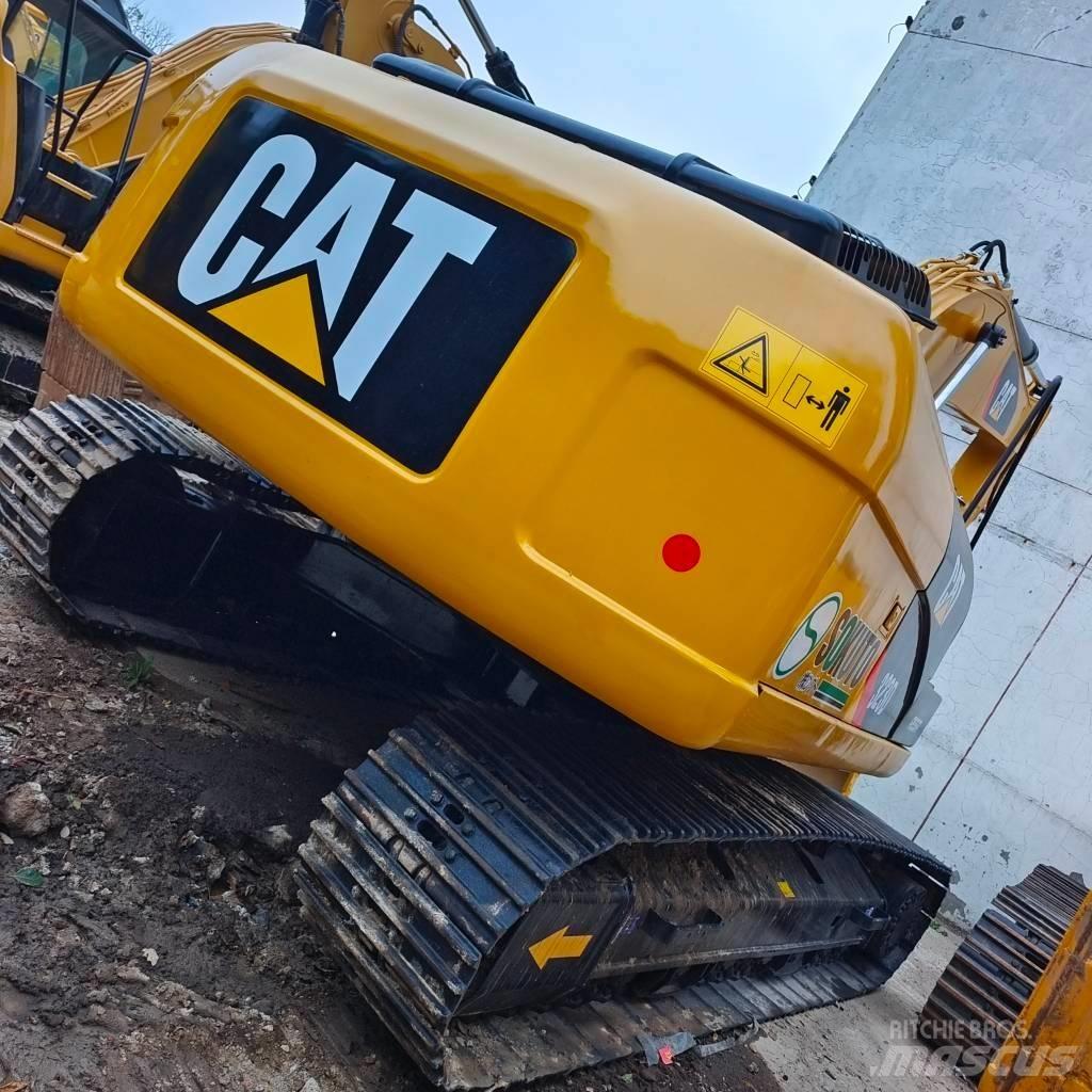 CAT 323 D Escavadoras de rastos