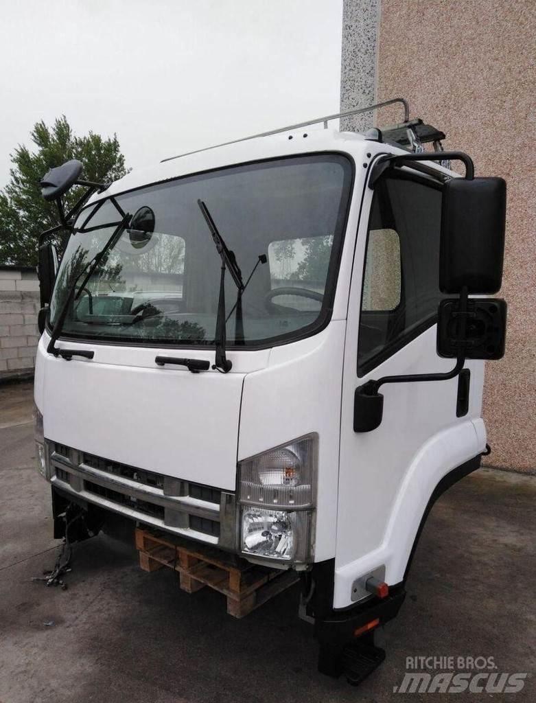 Isuzu FRR Euro 5 Cabines e interior