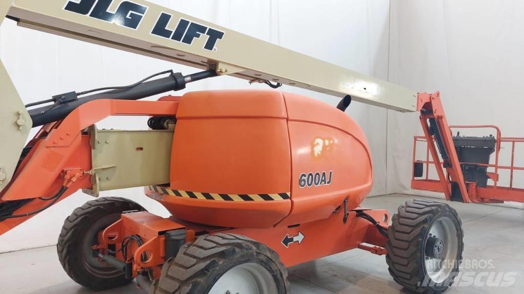 JLG 600 AJ Elevadores braços articulados