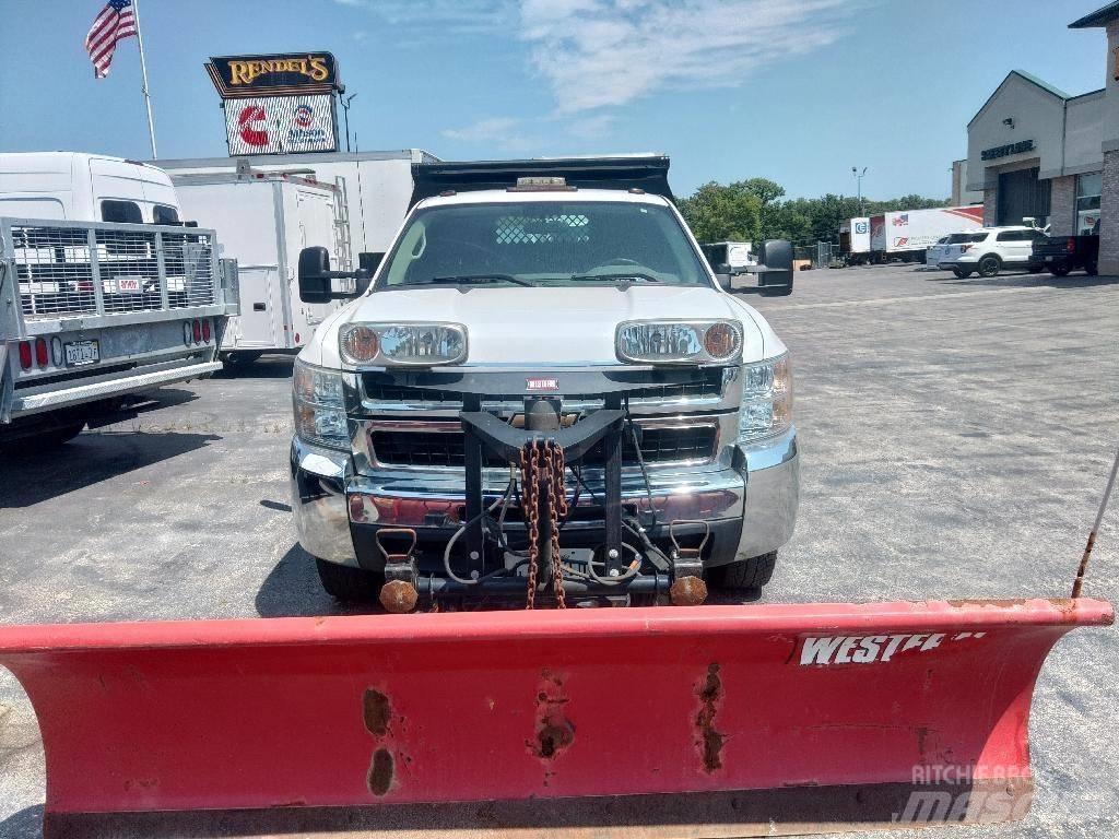 Chevrolet 3500 HD Camiões basculantes