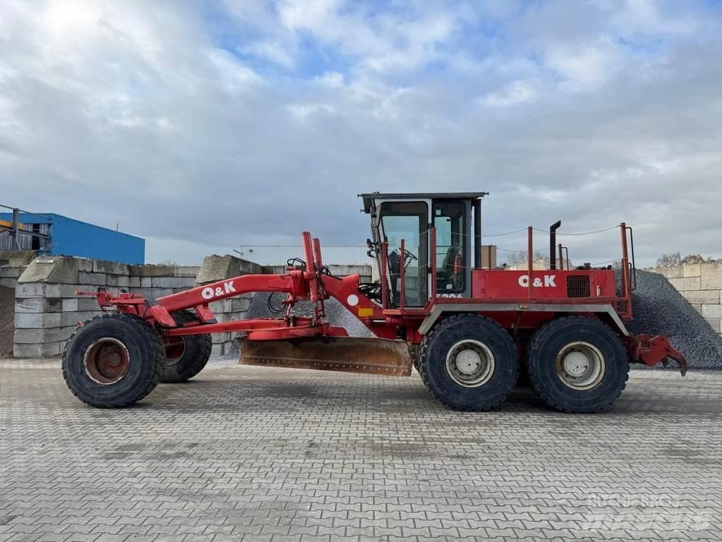 O&K F206 Motoniveladoras