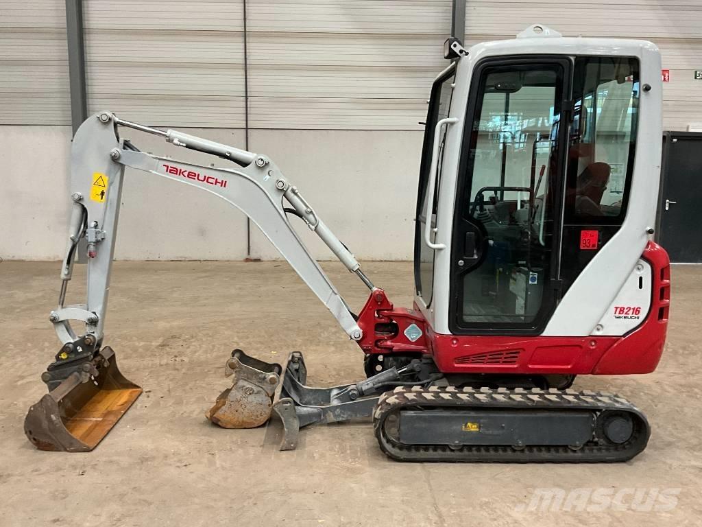Takeuchi TB 216 Mini Escavadoras <7t
