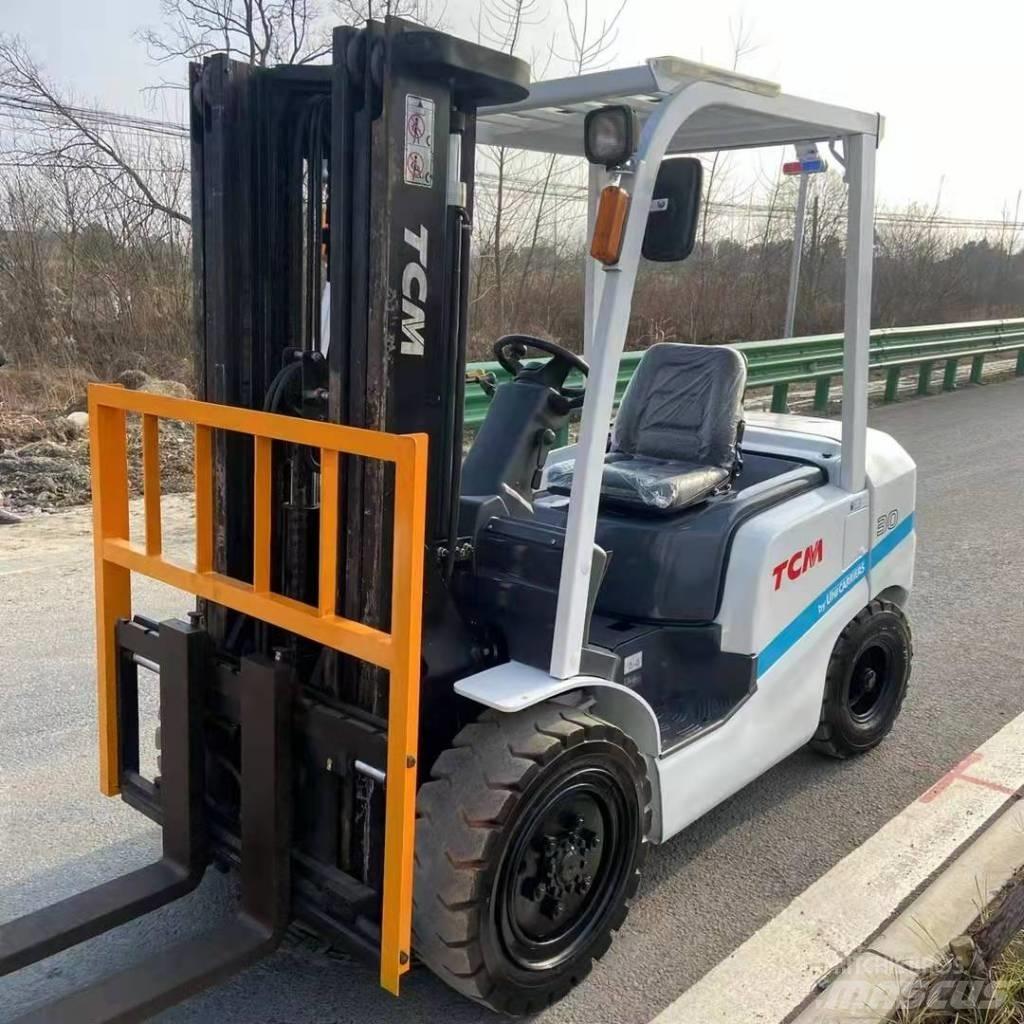 TCM FD30 Empilhadores Diesel