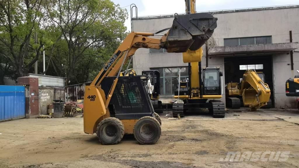 CASE 440 HD Carregadoras de direcção deslizante