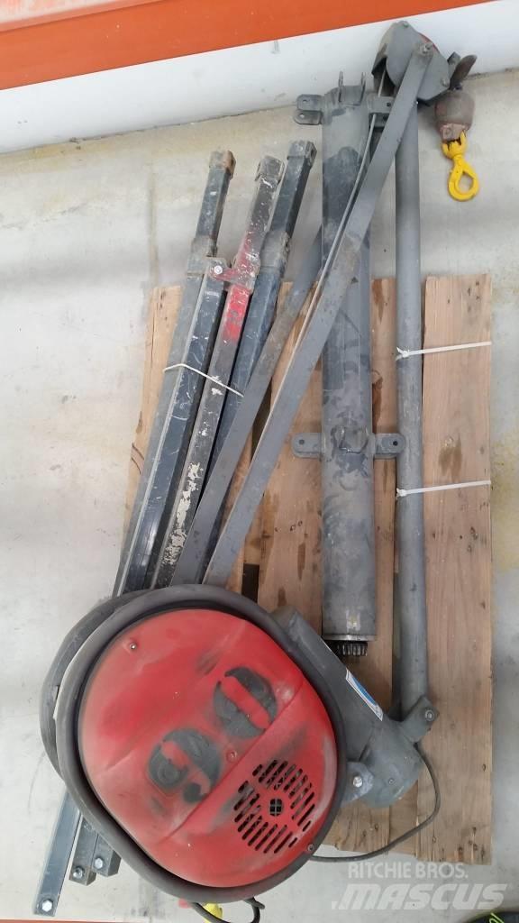  MOM M-III PLUMA 500 Construção - Outros
