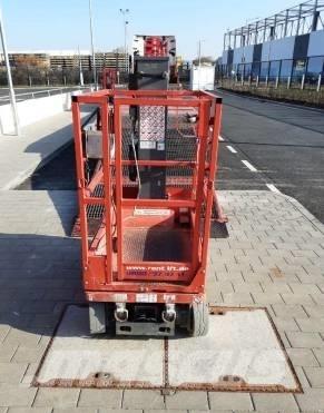 SkyJack SJ 12 Elevadores de tesoura