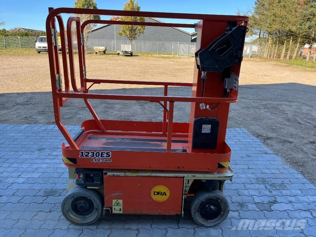 JLG 1230 ES Plataformas de Mastro Vertical