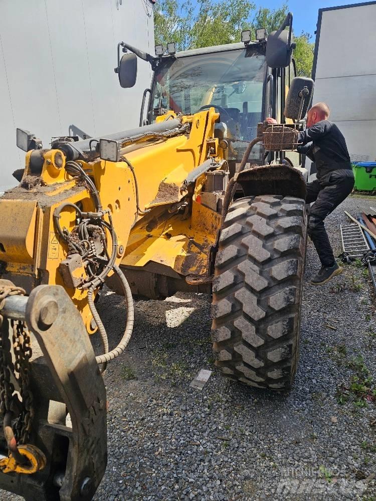 JCB TM 320 S Telescópicas para Agricultura