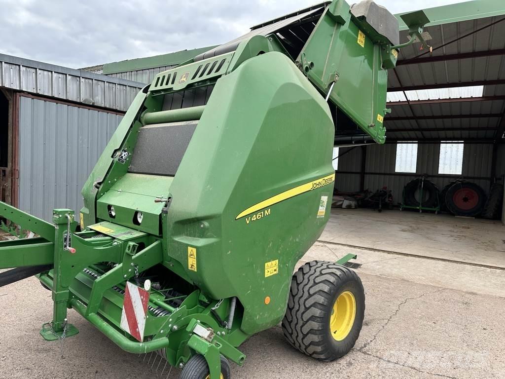 John Deere V461M Enfardadeira de rolos