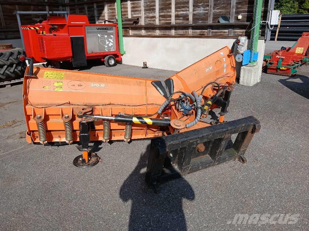Pronar SPO-300 Lâminas de neve e arados