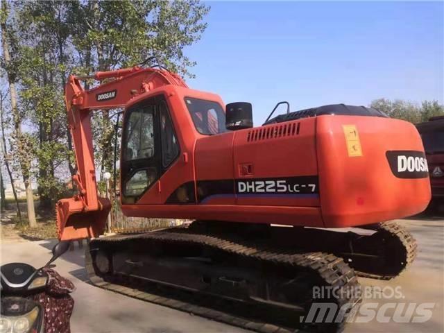 Doosan DH 225 LC-7 Escavadoras de rastos