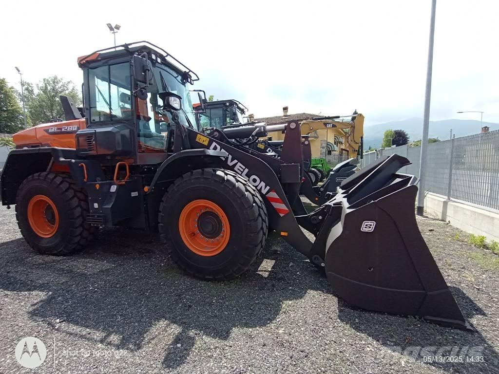 Develon DL 280-7 Pás carregadoras de rodas