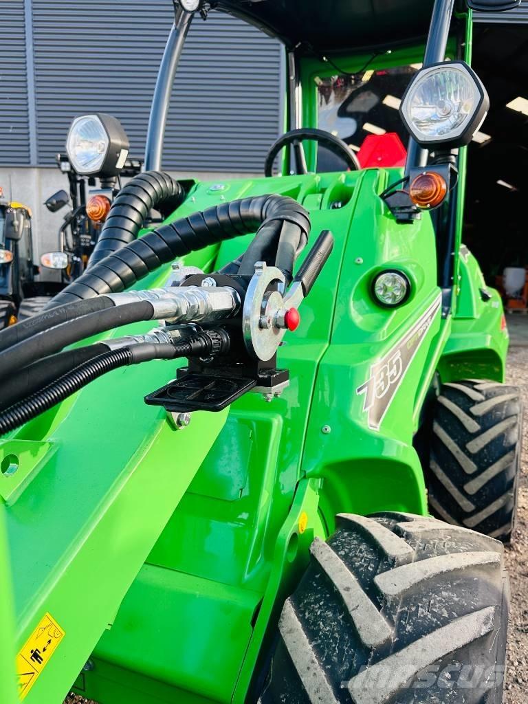 Avant 735 Carregadora multifunções