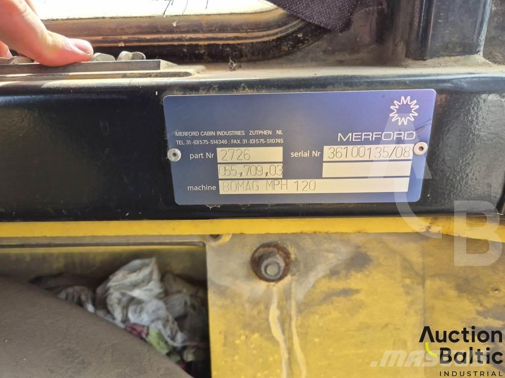 Bomag MPH 122 Motoniveladoras