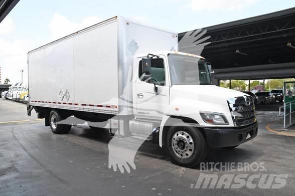 Hino 268 Camiões de caixa fechada