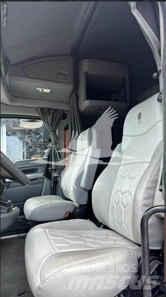 Kenworth T680 Tractores (camiões)