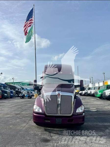 Kenworth T680 Tractores (camiões)