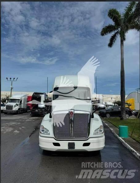 Kenworth T680 Tractores (camiões)