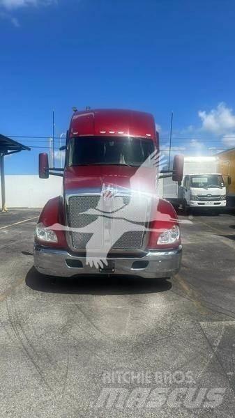 Kenworth T680 Tractores (camiões)