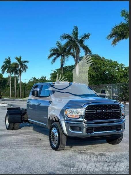 RAM 5500 SLT Camiões de chassis e cabine