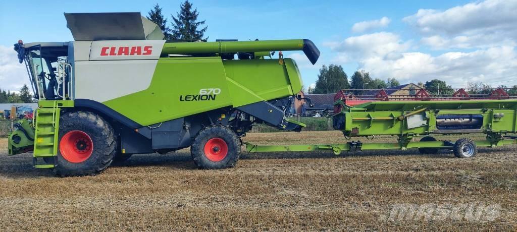 CLAAS Lexion 670 Ceifeiras debulhadoras
