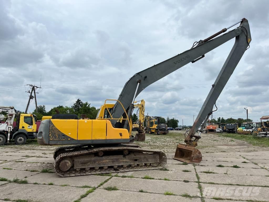 Volvo EC 240 LR Escavadoras de longo alcance