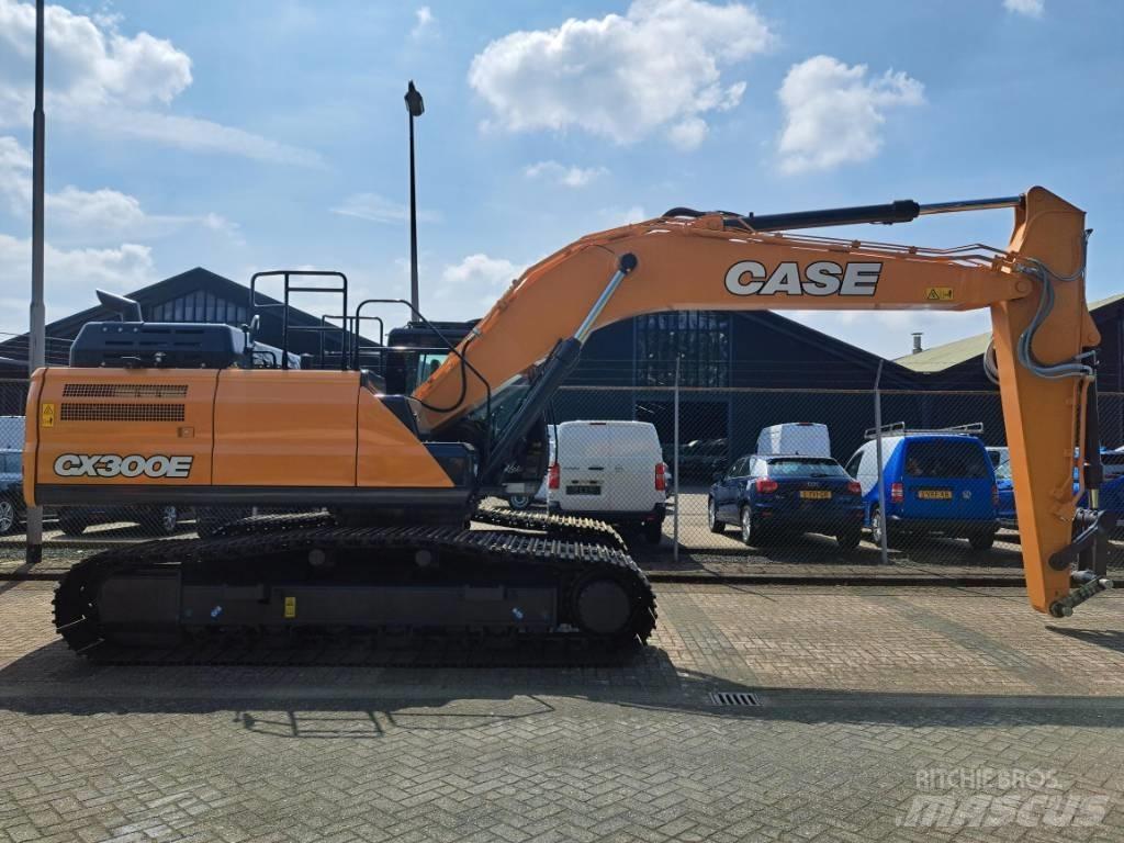 CASE CX300E Escavadoras de rastos