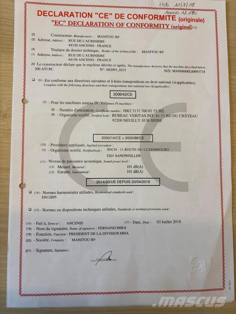 Manitou 200 ATJ Elevadores braços articulados