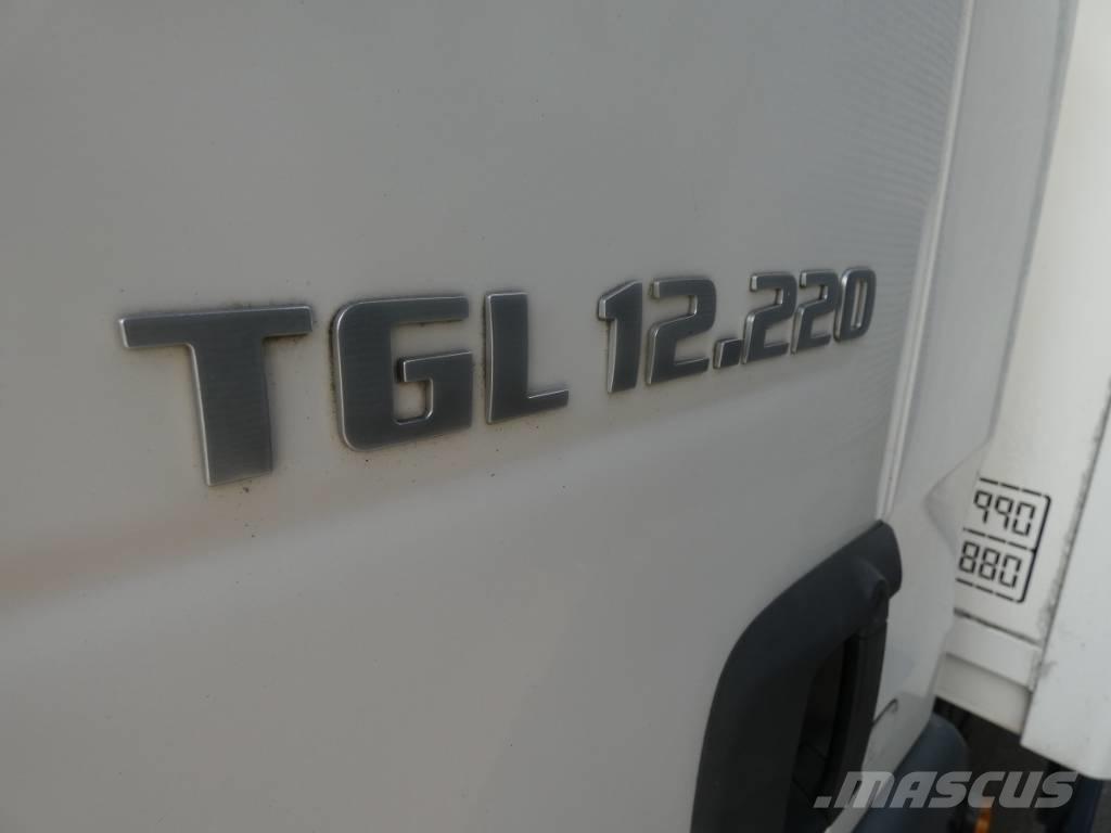 MAN TGL 12.220 Camiões de caixa fechada