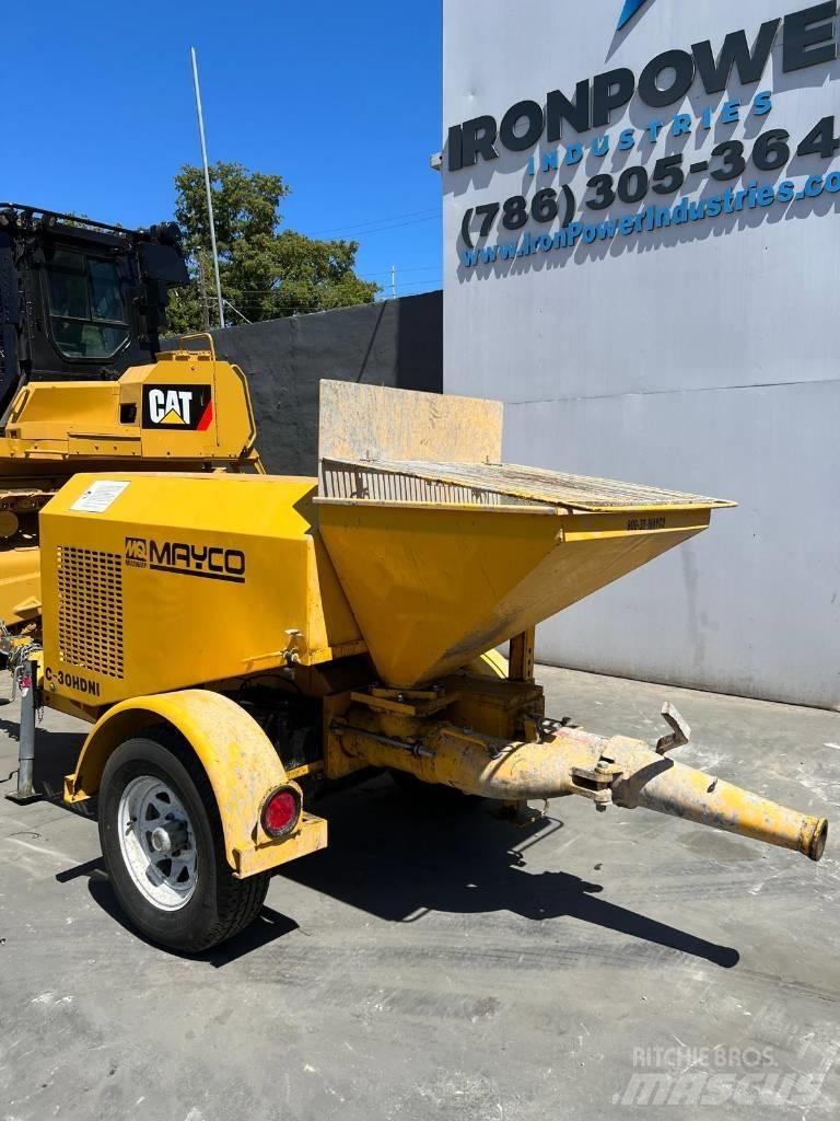 Mayco C-30HDNI Camiões bomba Betão