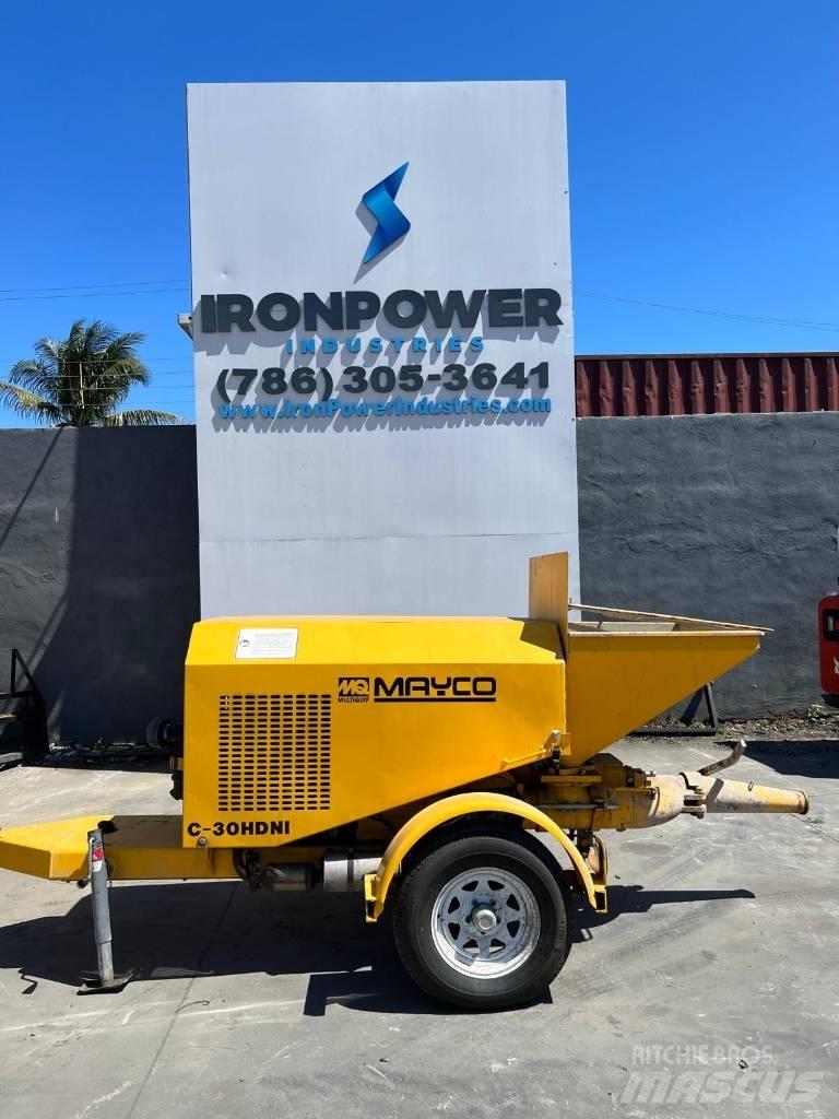 Mayco C-30HDNI Camiões bomba Betão