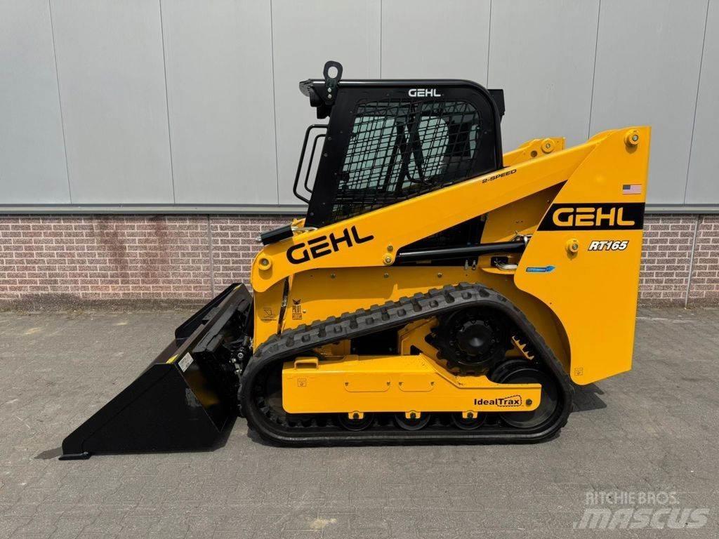 Gehl RT165 Carregadoras de direcção deslizante