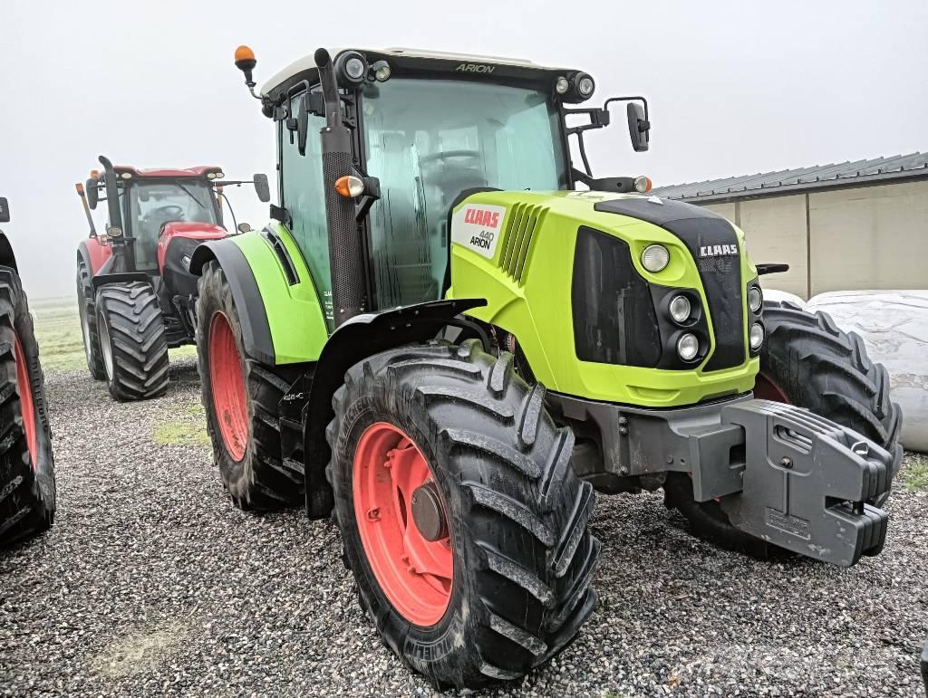 CLAAS Arion 440 Tratores Agrícolas usados