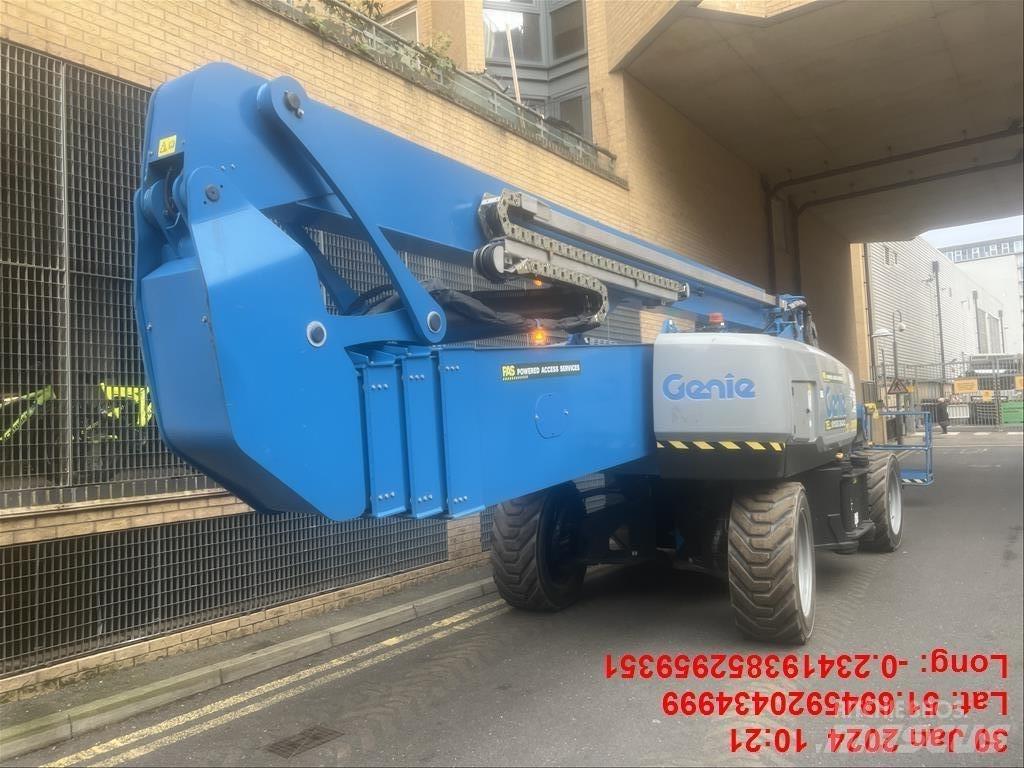 Genie ZX 135/70 Elevadores braços articulados
