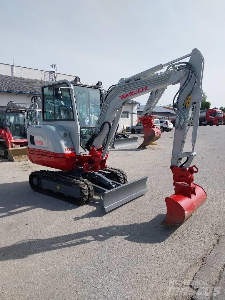 Takeuchi TB230 Mini Escavadoras <7t