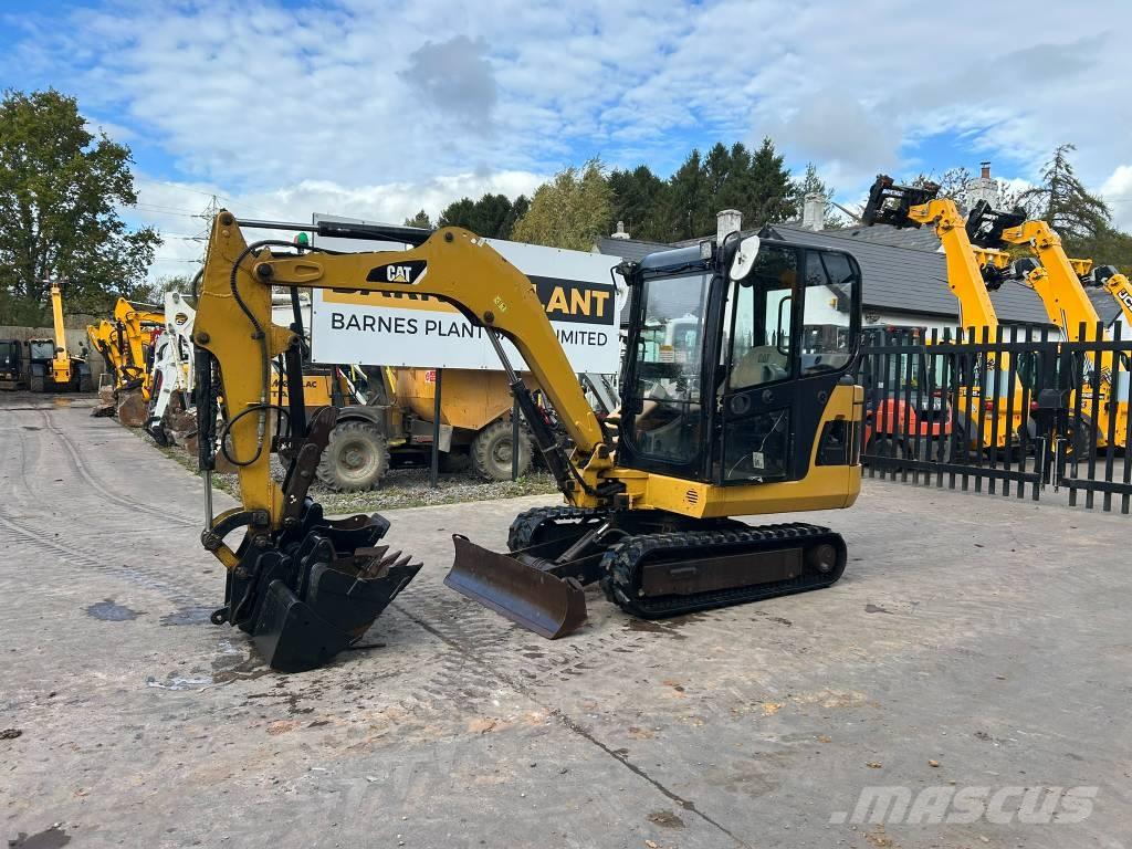 CAT 302.5 C Mini Escavadoras <7t