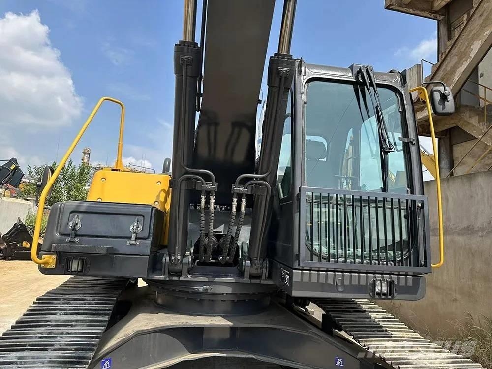 Volvo EC240D Escavadoras de rastos