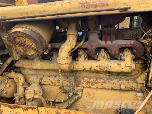 CAT D 8 K Dozers - Tratores rastos