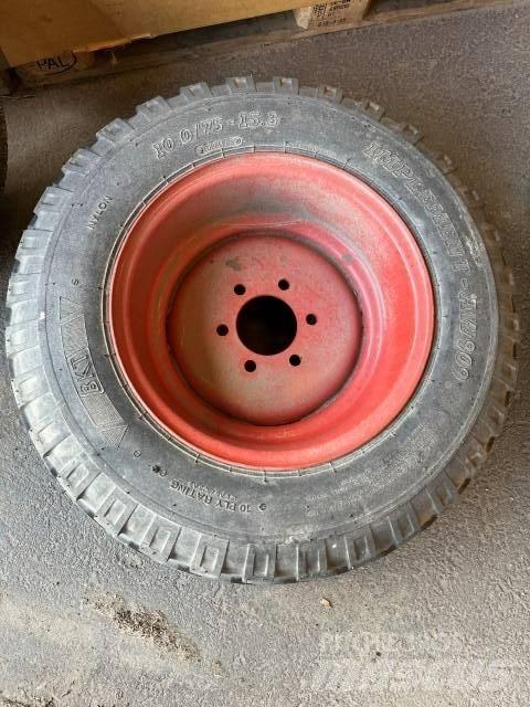 BKT 10.0/75-15.3 Pneus Agrícolas