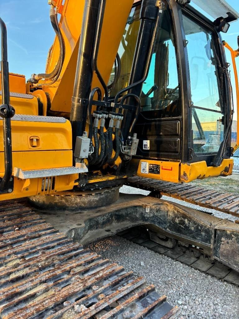 JCB 220 Escavadoras de rastos