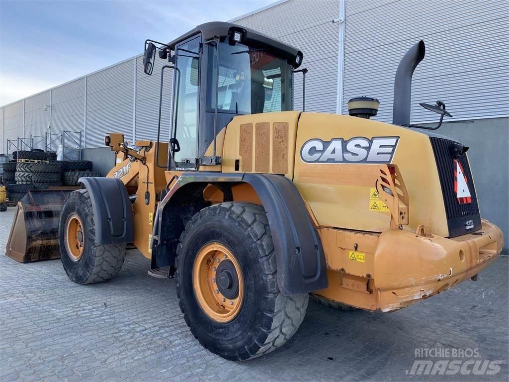 CASE 721F Pás carregadoras de rodas