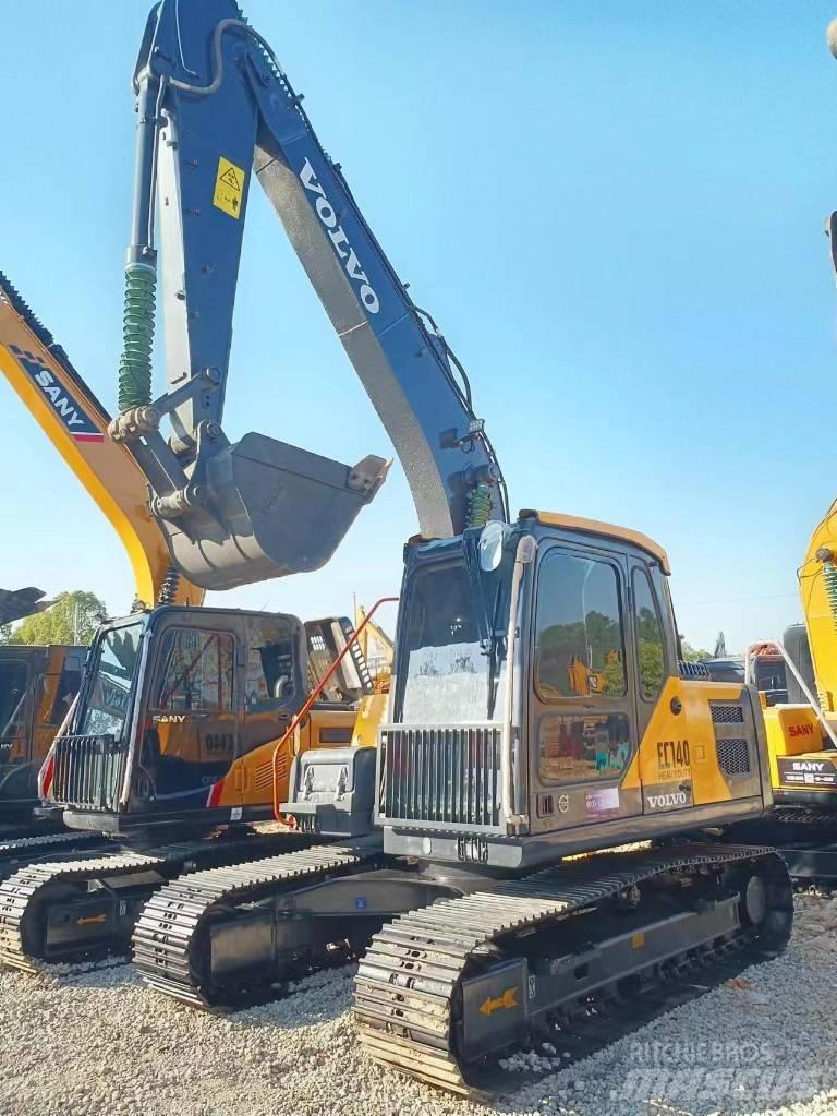Volvo EC 140 Escavadoras Midi 7t - 12t